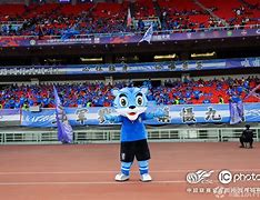 好博足球官网-清晨法甲焦点战，武汉三镇战术微调，媒体盛赞，阵容厚度经受考验